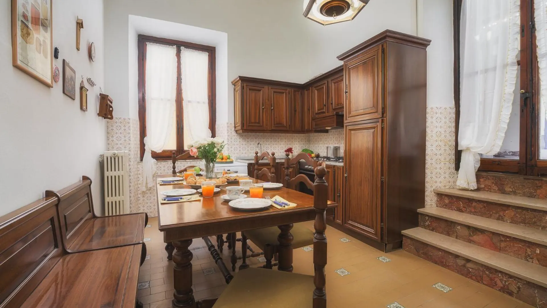 La Rotonda Apartment Arezzo 0*,